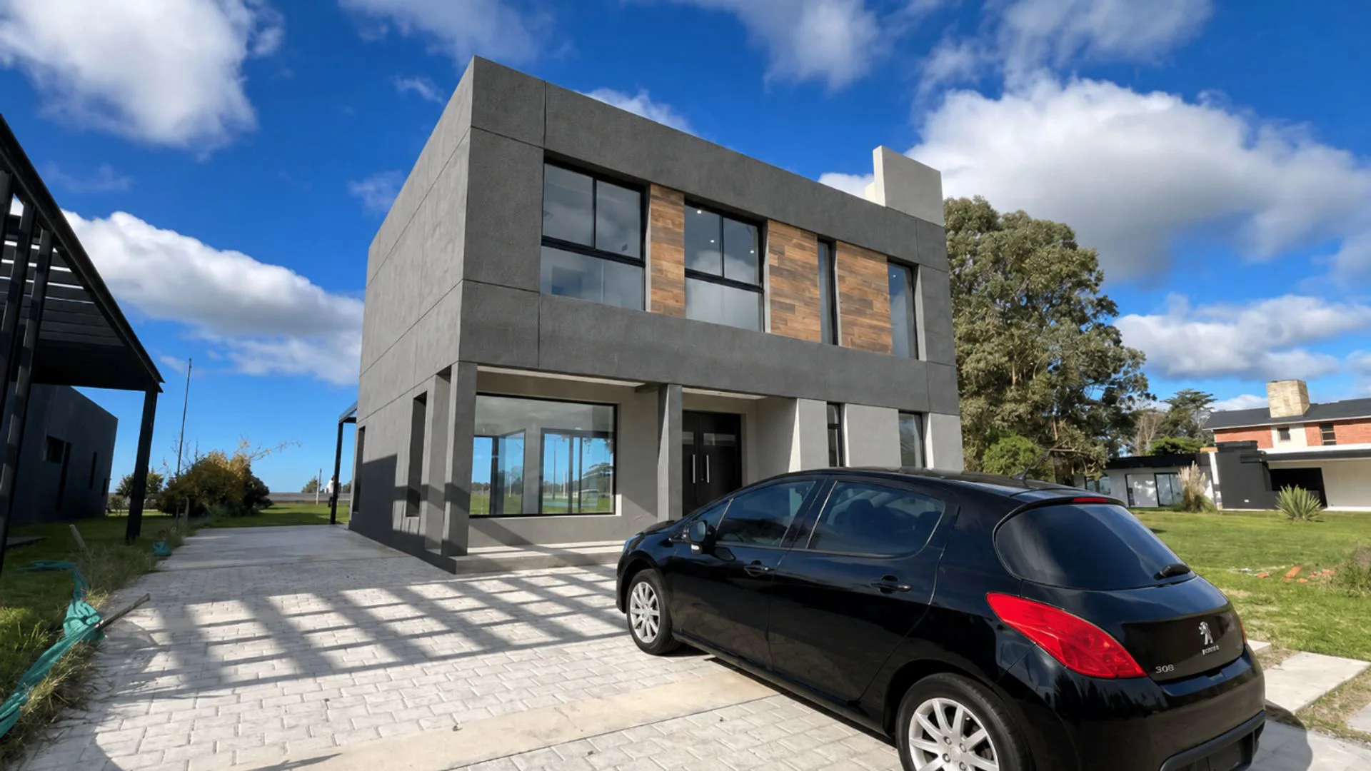 CASA 4 AMB A ESTRENAR EN COSTA DEL SOL