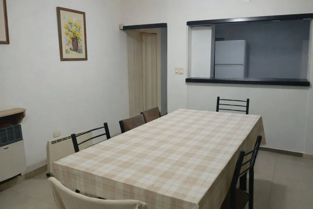 DEPARTAMENTO DE 2 DORMITORIOS. RIVADAVIA foto 5