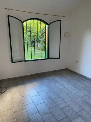 CASA EN PLAYAS DE ORO DE DOS DORMITORIOS CON GRAN PATIO foto 3