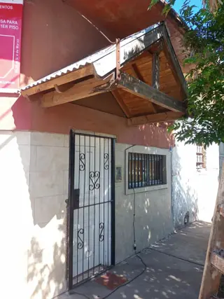 Venta galpón mas depósito y departamentos, IDEAL INVERSOR foto 2
