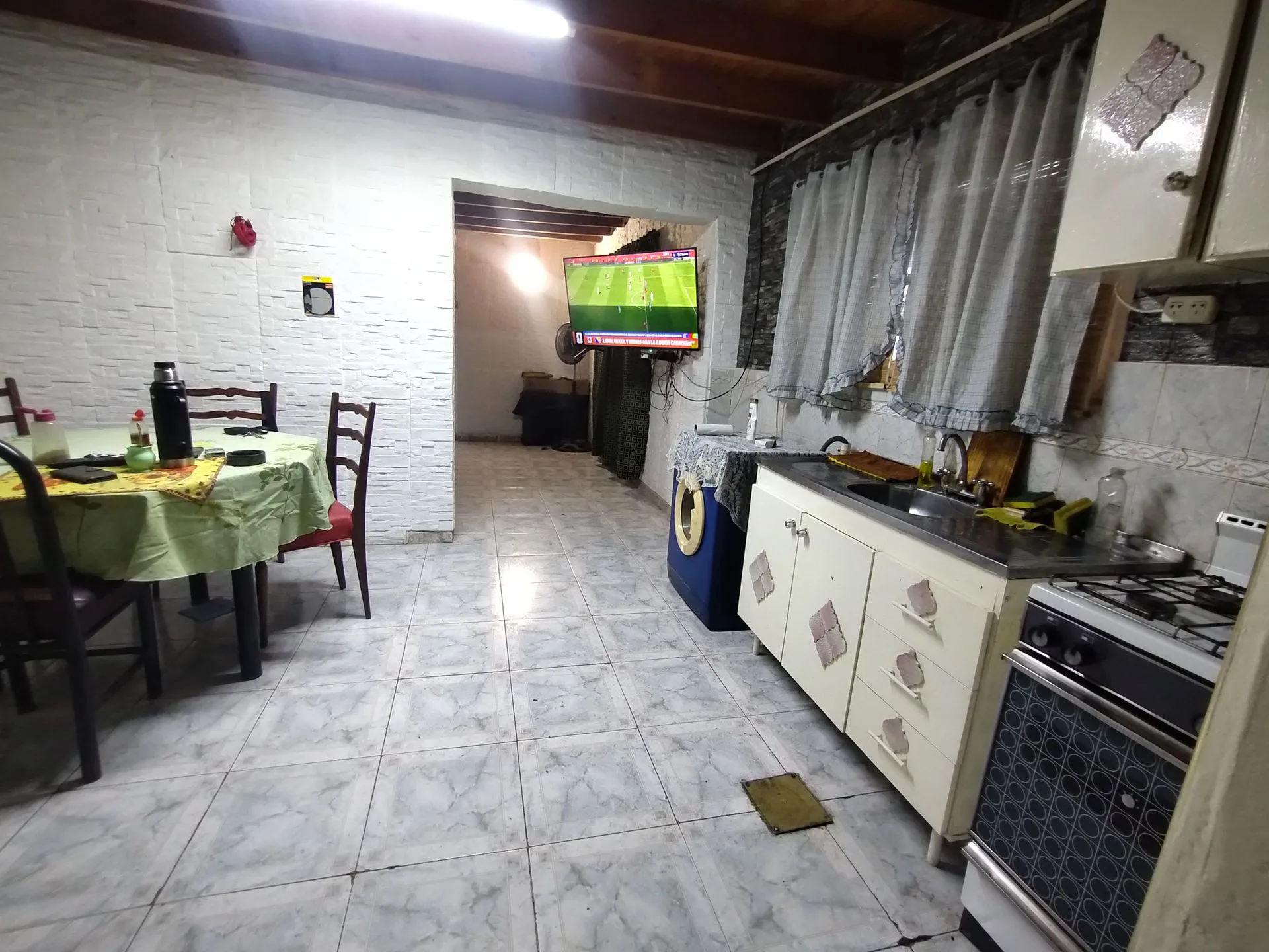Casa Ideal 2 Familias, 3 Dorm, cochera cubierta foto 4