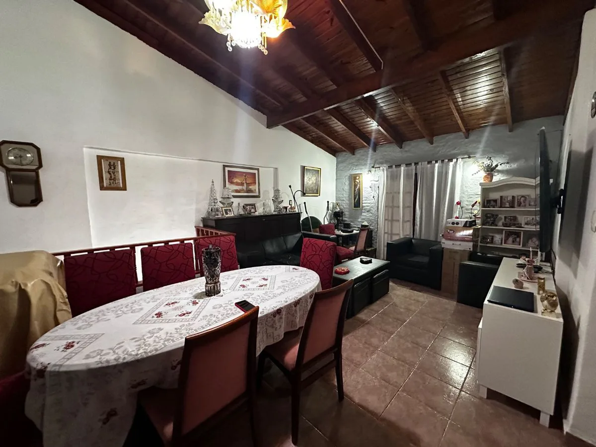 ALQUILER  PH 3 AMBIENTES MORON CON PATIO Y BALCON foto 4