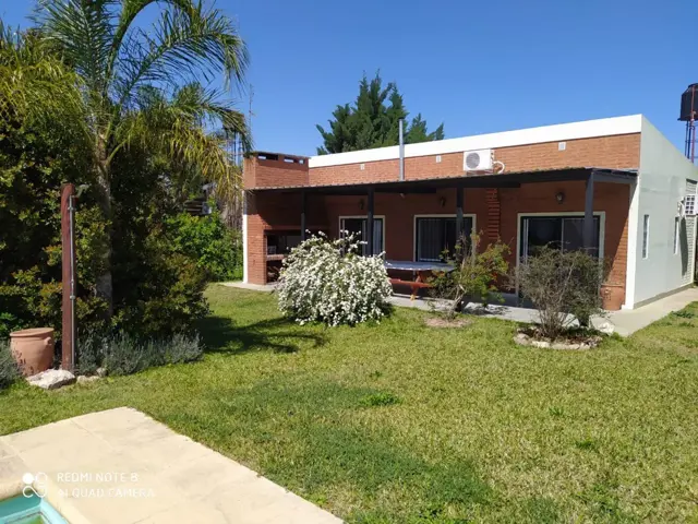 SE ALQUILA CABAÑA EN COMPLEJO en SANTA ROSA DE CALCHINES