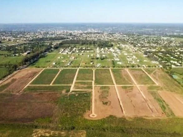 Loteo En Altos De Beschtedt, Luján En Venta foto 2