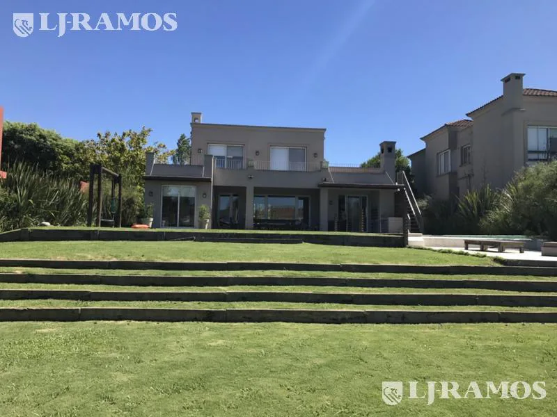 Casa a La Laguna central con 3 dormitorios   en venta  en Santa Barbara foto 2