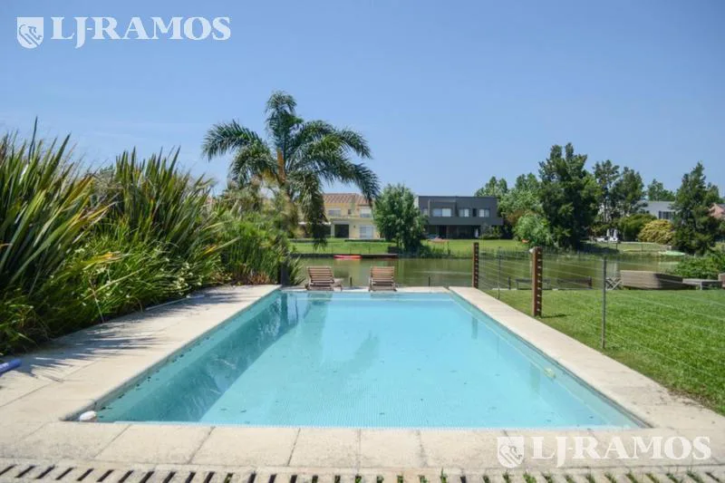 Casa a La Laguna central con 3 dormitorios   en venta  en Santa Barbara foto 5