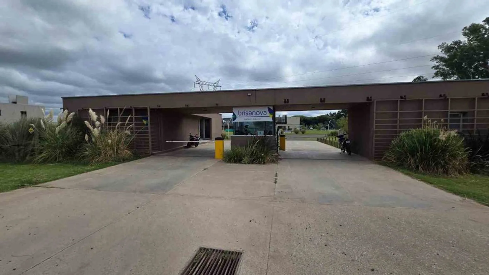 TERRENO EN VENTA BRISANOVA PUEBLO ESTHER 300M2 foto 3