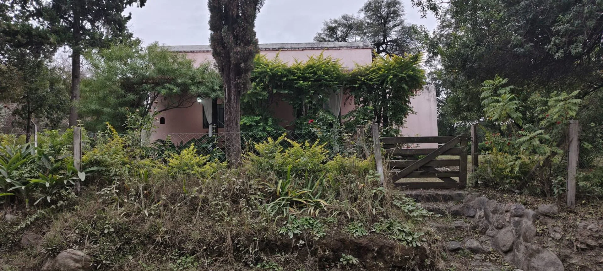 SE VENDE CASA QUINTA 2705M2 MIRAFLORES CATAMARCA foto 4