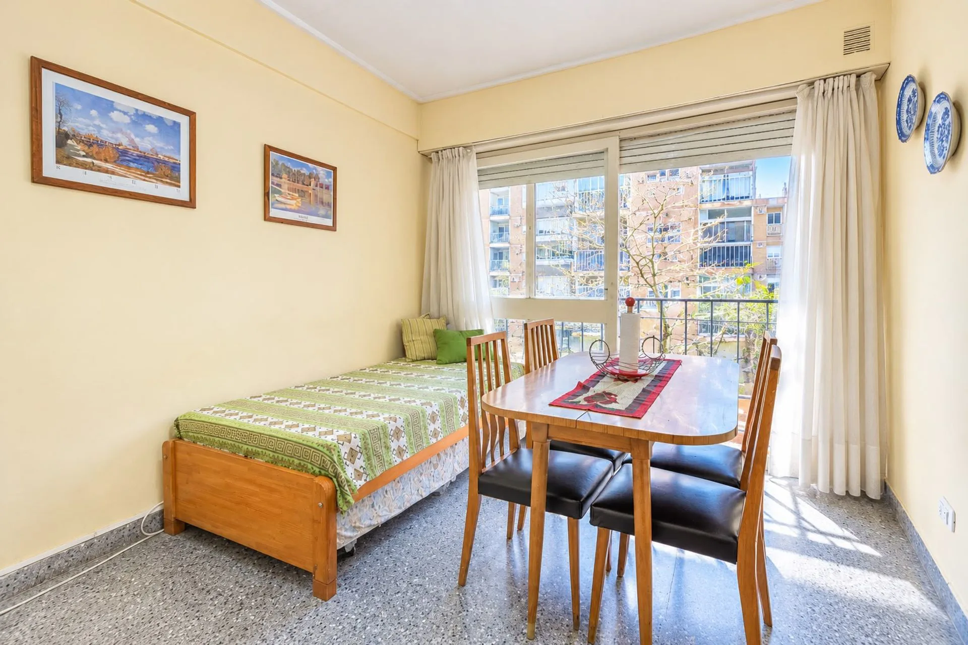 VENTA DEPARTAMENTO 2 AMB BALCON AL FRENTE P COLON foto 2