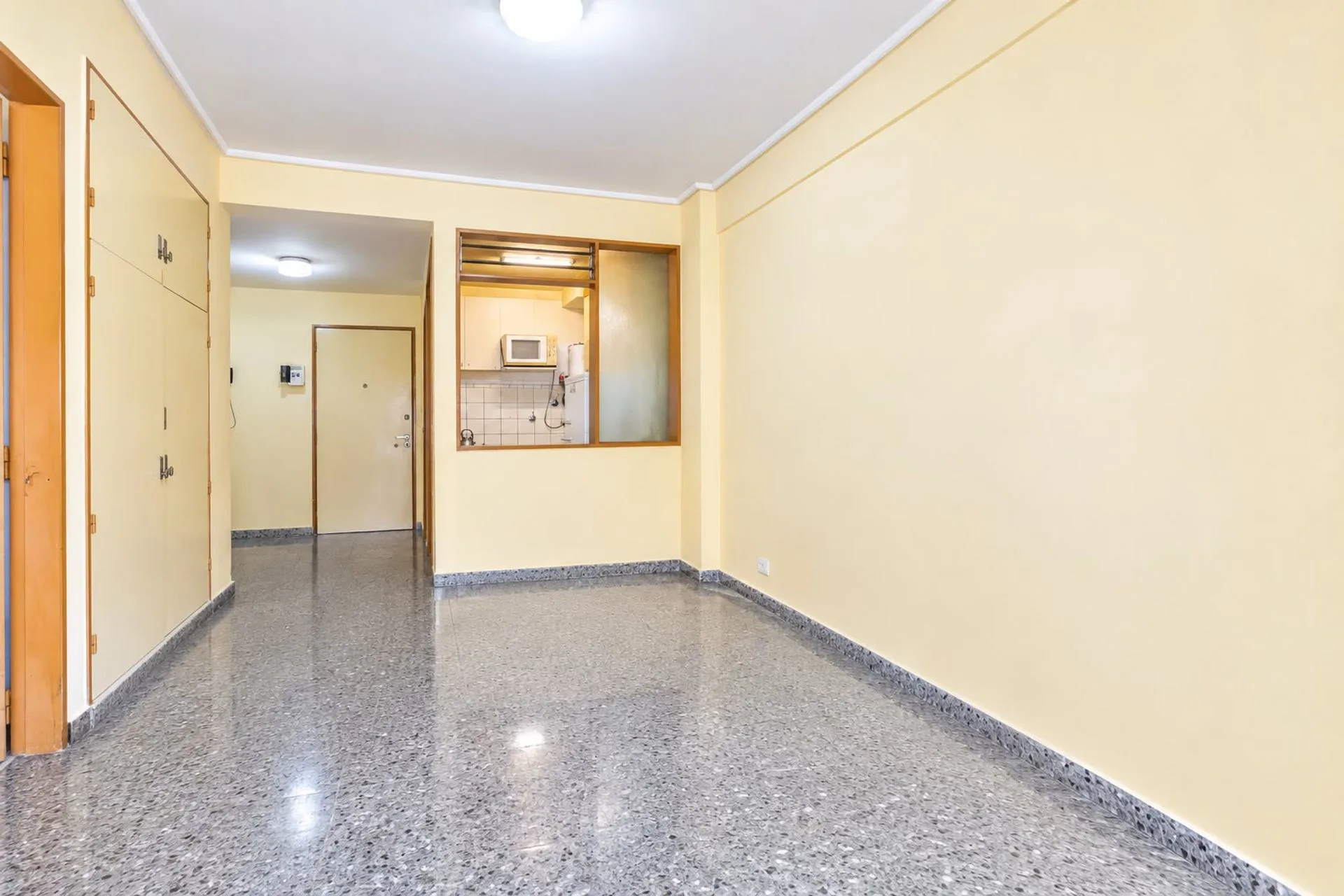 VENTA DEPARTAMENTO 2 AMB BALCON AL FRENTE P COLON foto 5