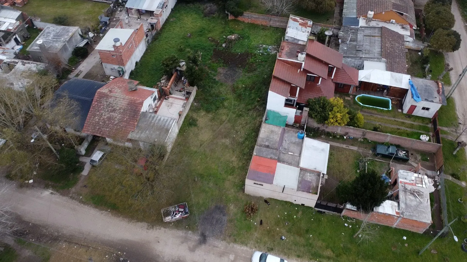 VENTA LOTE REJON E/190 Y 192 UNICO TODOS SERVICIOS foto 3