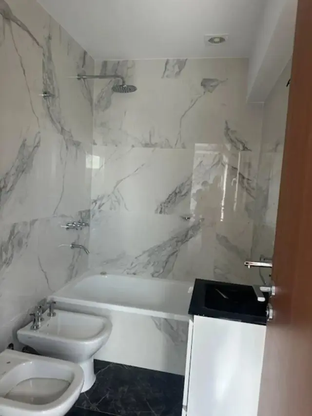 3 AMBIENTES , SEMIPISOS EXCLUSIVOS , 2 Y 1 AMBIENTES UNICOS . PRE VENTA FINANCIADA