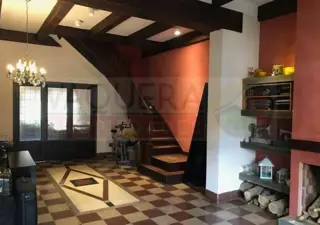 Elegante casa de dos plantas sobre lote propio en San Fernando foto 3