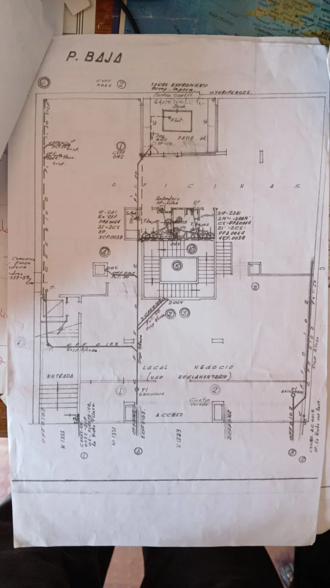 Venta San Telmo 4 pisos conectados ( Excelente oportunidad colegio, instituto, gremio)dentro de un edificio de viviendas... foto 2