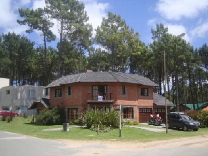 3-bedroom house in Pinamar – photo 2 of 28
