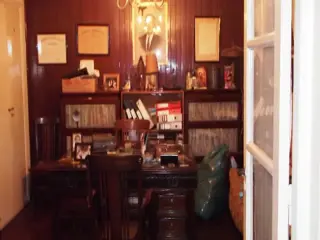 CHALET DE ESTILO EN ZONA CENTRICA A METROS DE ESTACION Y 5 ESQUINAS foto 5