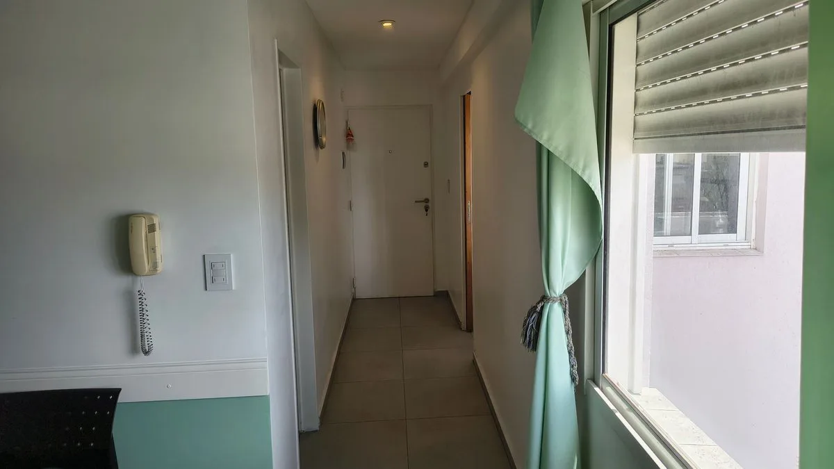 VENTA DEPARTAMENTO 3 AMBIENTES C/BALCON - CASEROS foto 4