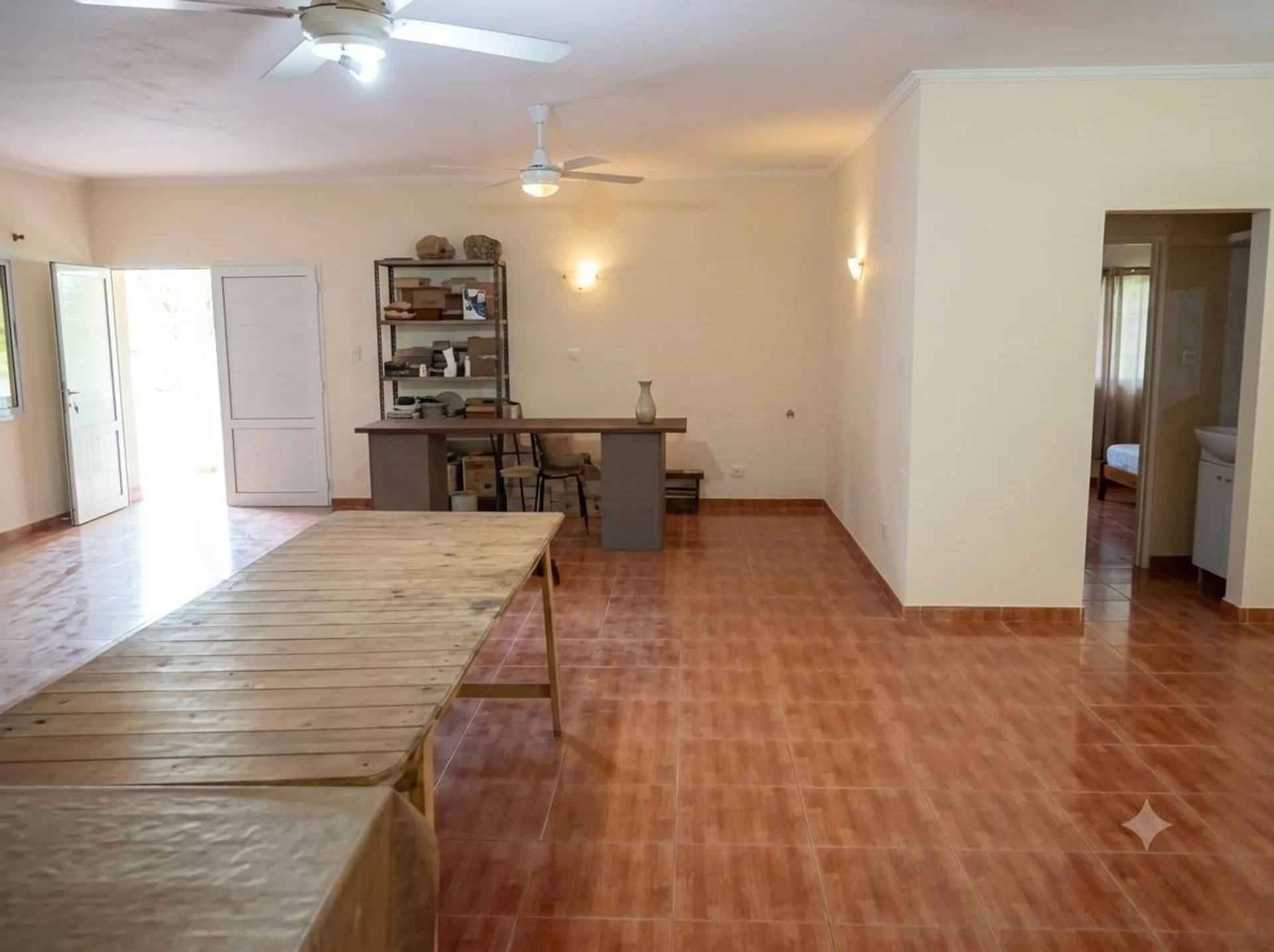 AMPLIA QUINTA A LA VENTA EN ARROYO LEYES foto 4