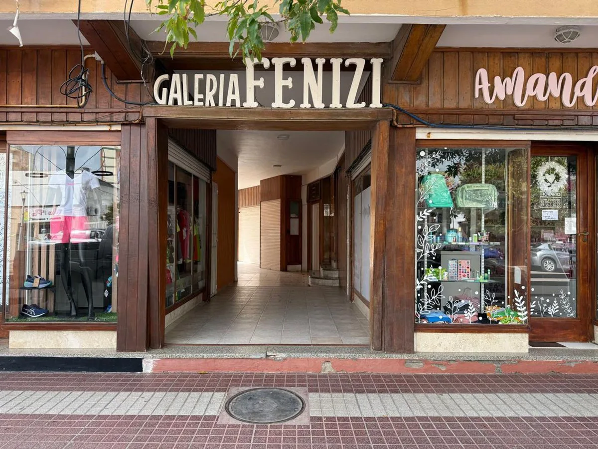 Venta dpto 2 dormitorios en pleno centro de MH foto 2