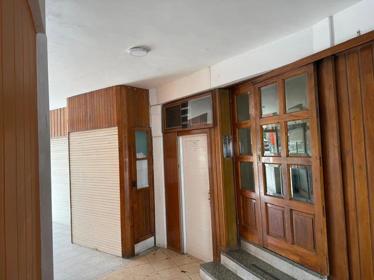 Venta dpto 2 dormitorios en pleno centro de MH foto 3