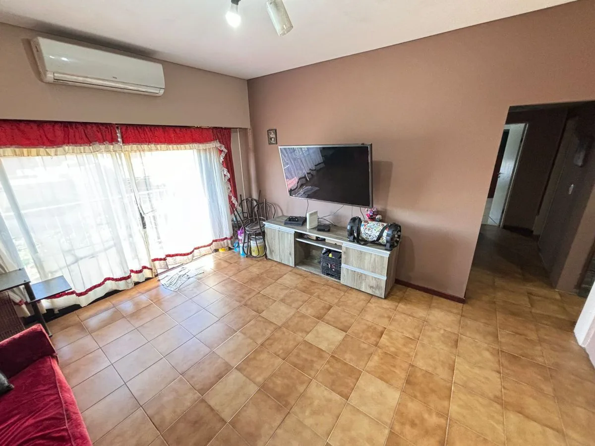 DEPARTAMENTO 3 AMBIENTES VENTA SAN JUSTO foto 3