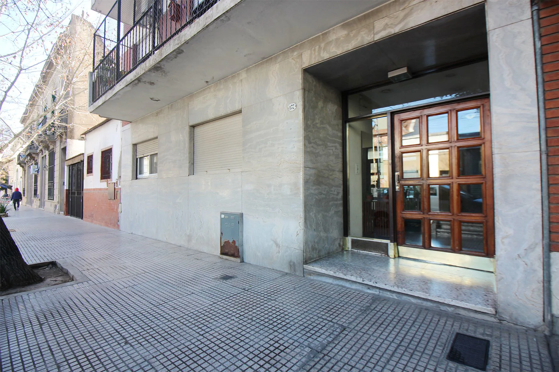 VENTA DEPARTAMENTO 3 AMB CON 2 PATIOS EN CABALLITO foto 5