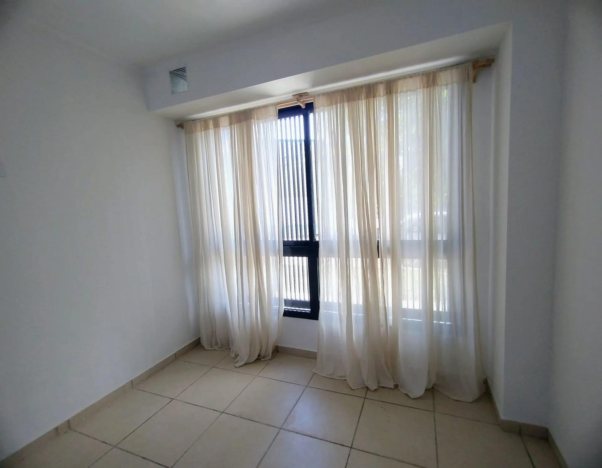 VENTA DPTO 1 DORM. LUMINOSO /BARRIO  MA. SELVA foto 2