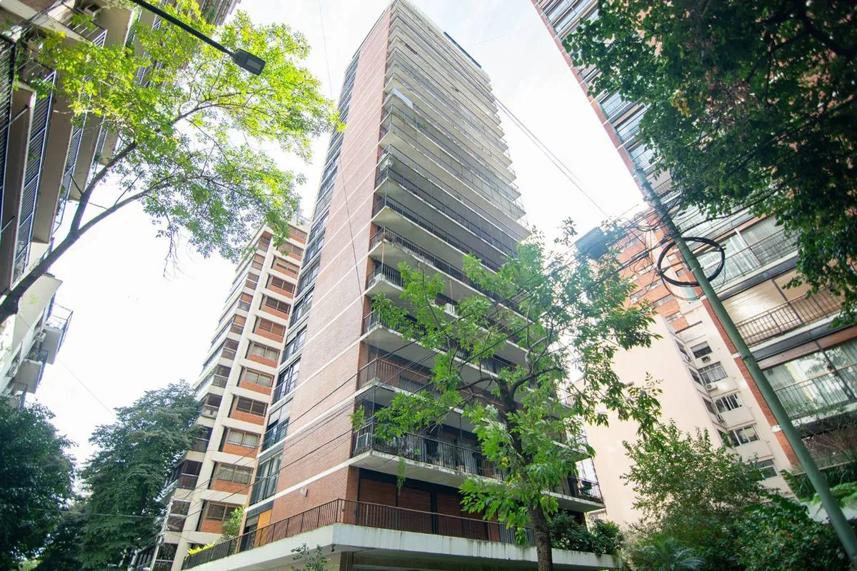 VENTA PISO 4 AMB CON BALCON COCHERA EN BELGRANO foto 2