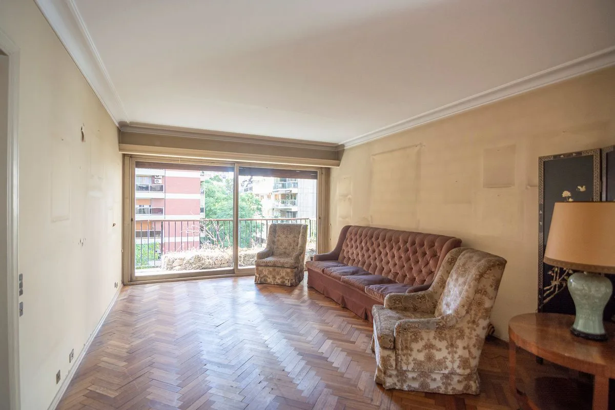 VENTA PISO 4 AMB CON BALCON COCHERA EN BELGRANO foto 3