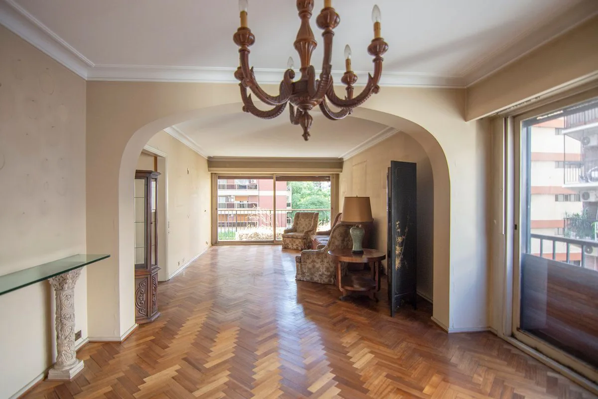 VENTA PISO 4 AMB CON BALCON COCHERA EN BELGRANO foto 5
