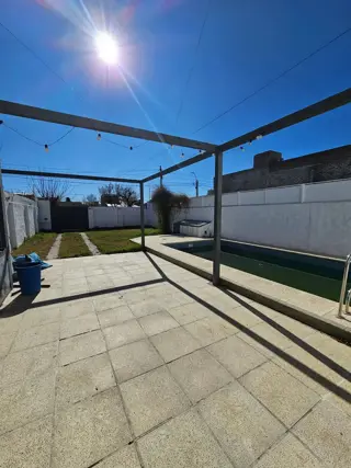 INDEXA VENDE CASA CON PISCINA CLIMATIZADA foto 3