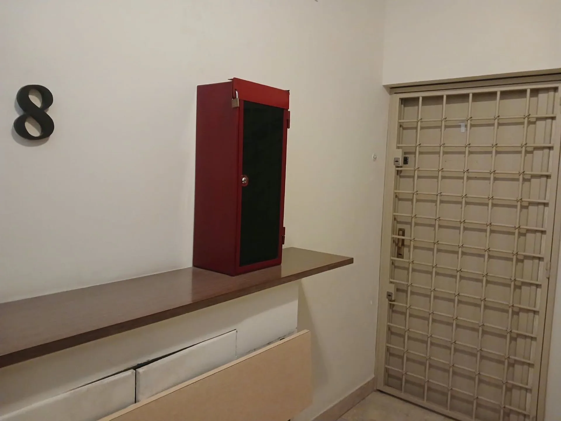OFICINA EN VENTA CALLE COLON foto 2