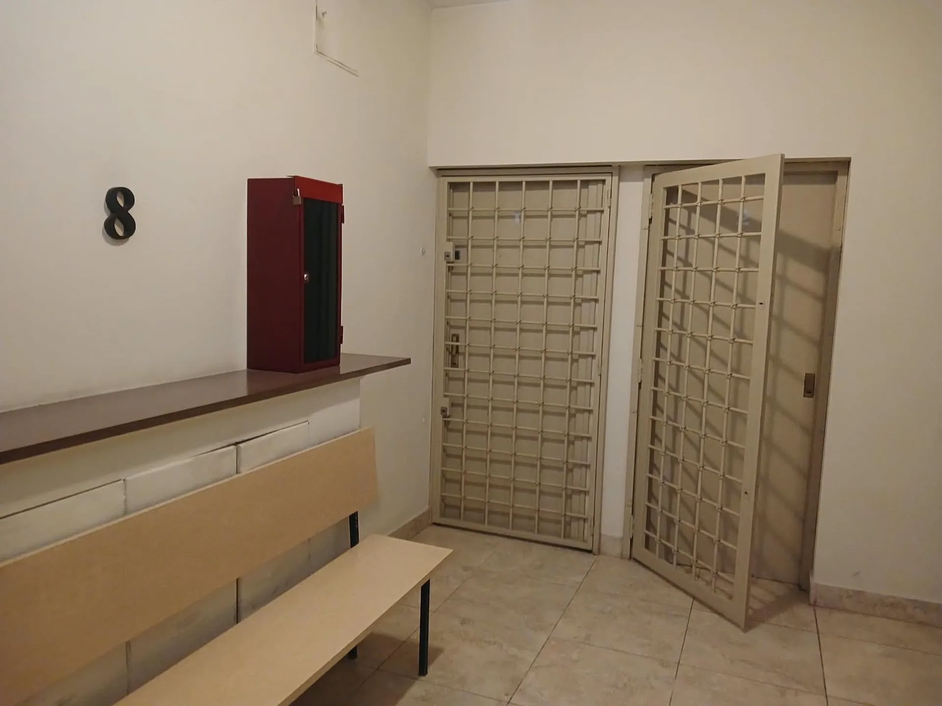 OFICINA EN VENTA CALLE COLON foto 3