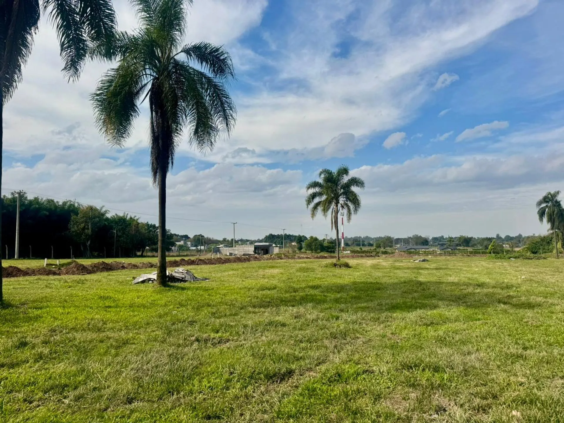VENTA LOTE 430 M2 B. PRIVADO AYRES DE YERBA BUENA foto 3