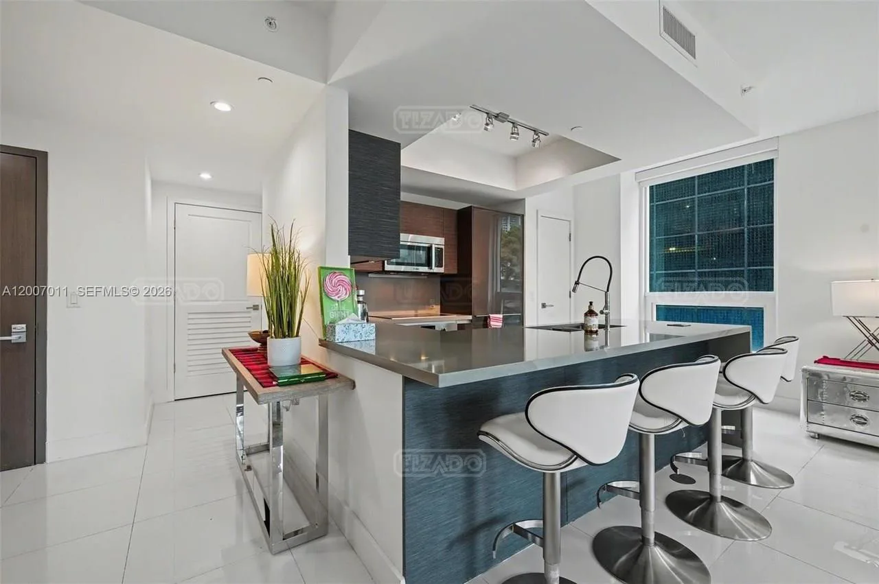 1080 Brickell Ave #209 1000 foto 4