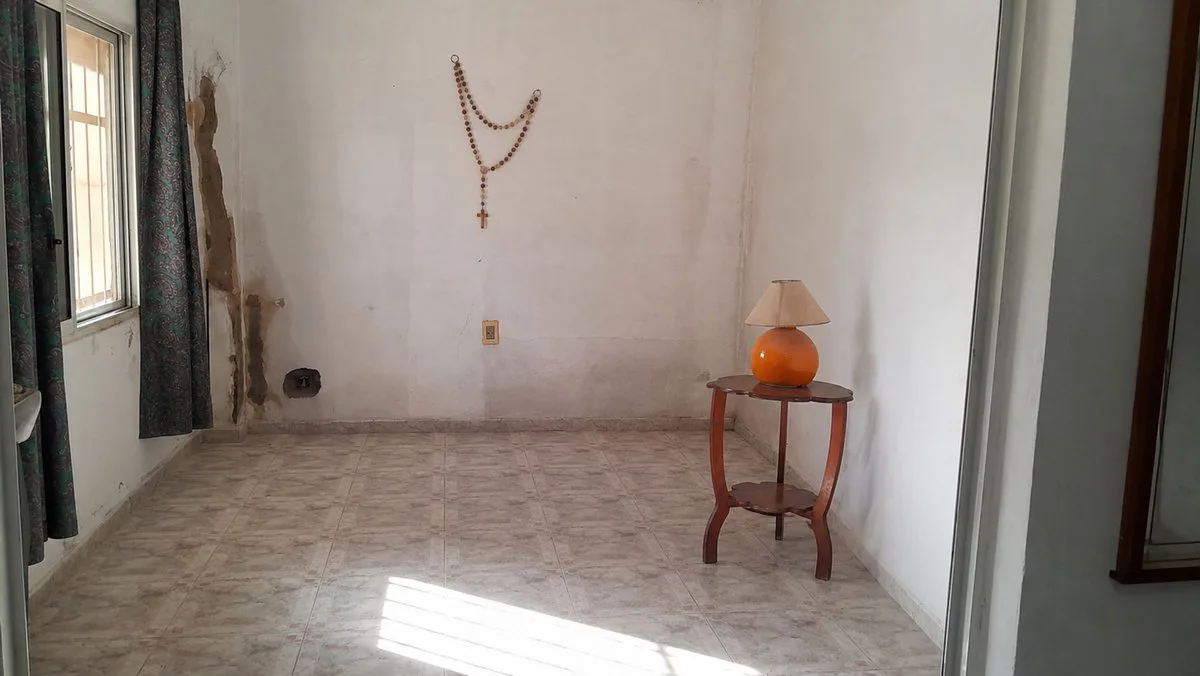 CASA DE DOS PLANTAS BARRIO SAN LORENZO foto 2