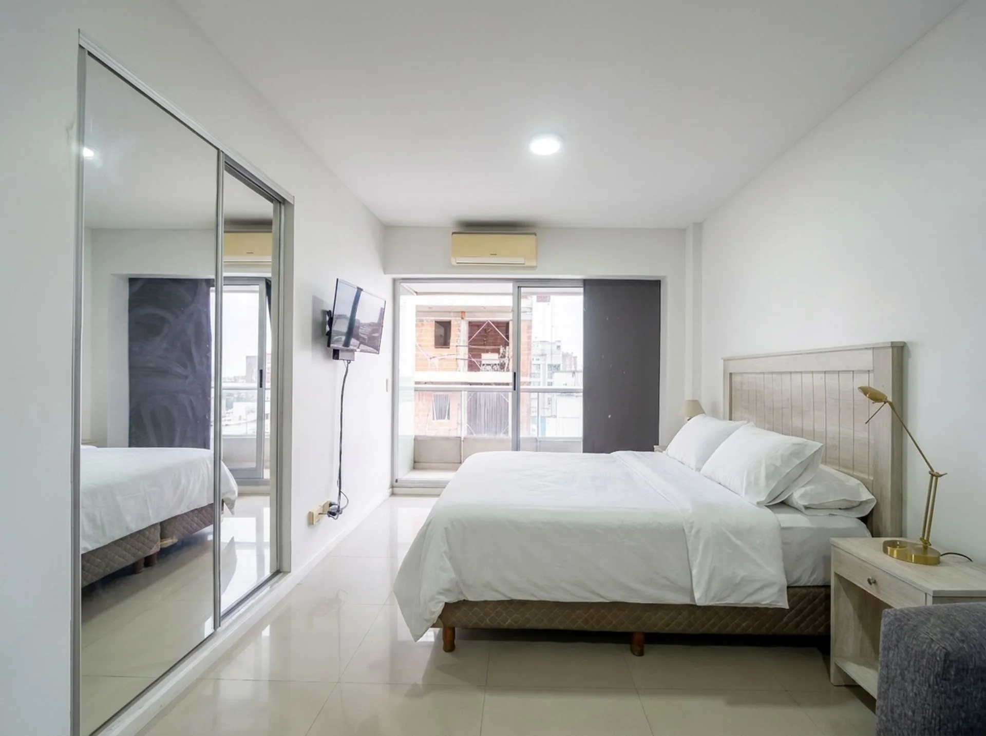 MONOAMBIENTE EN VENTA EN BELGRANO C foto 3