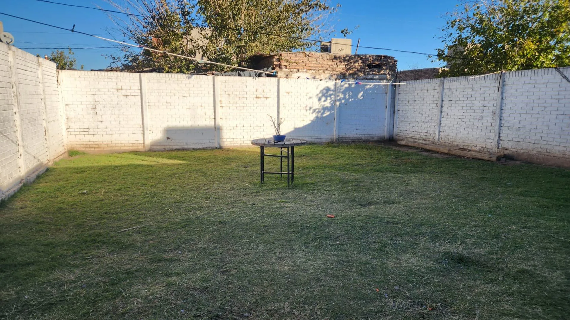 VENTA. CASA 2 DE DORMITORIOS. CHIMBAS foto 3