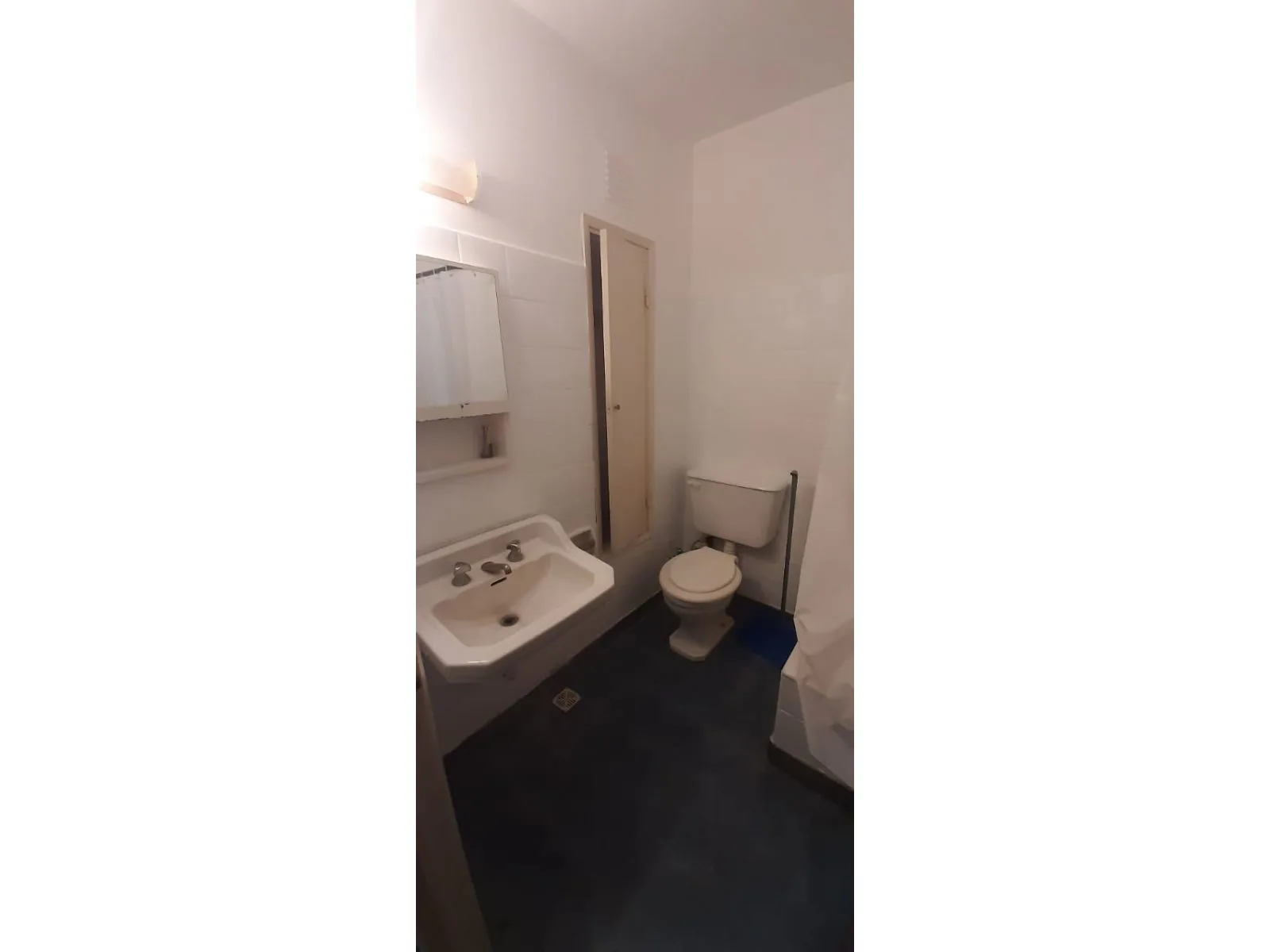 Renovated Studio with Panoramic View in Miramar, Playa II Building – photo 11 of 17