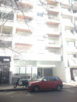 Rosario: Tucuman 1477 cochera en el subsuelo de 13 m2, Santa Fe, Argentina foto 2