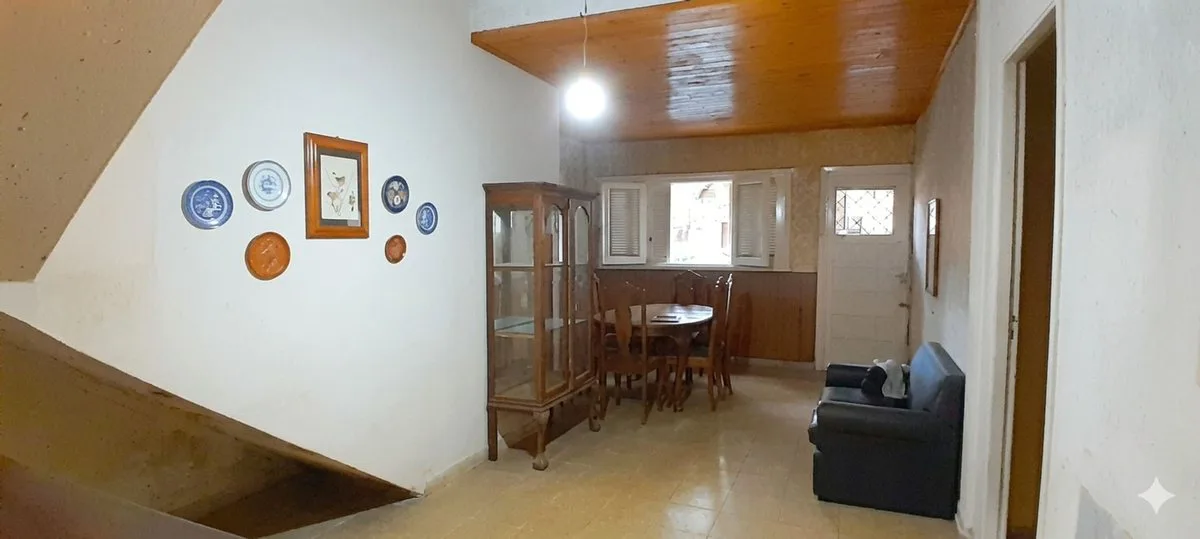 VENTA CASA 3 amb + DPTO 2 AMB Y PARQUE - LA PERLA foto 4