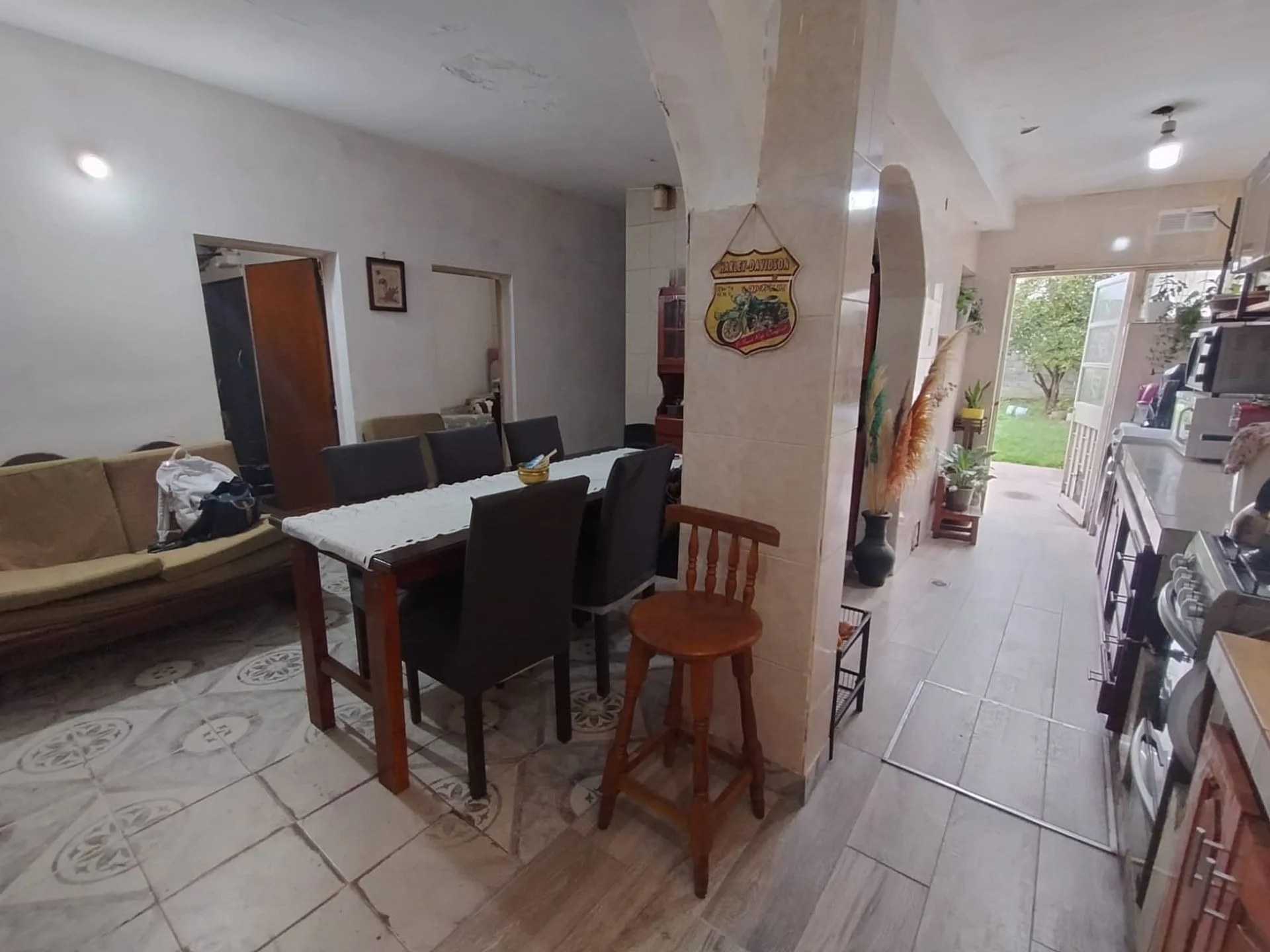 VENTA CASA 2 DORMITORIOS 212 M2 ALTO COMEDERO foto 4