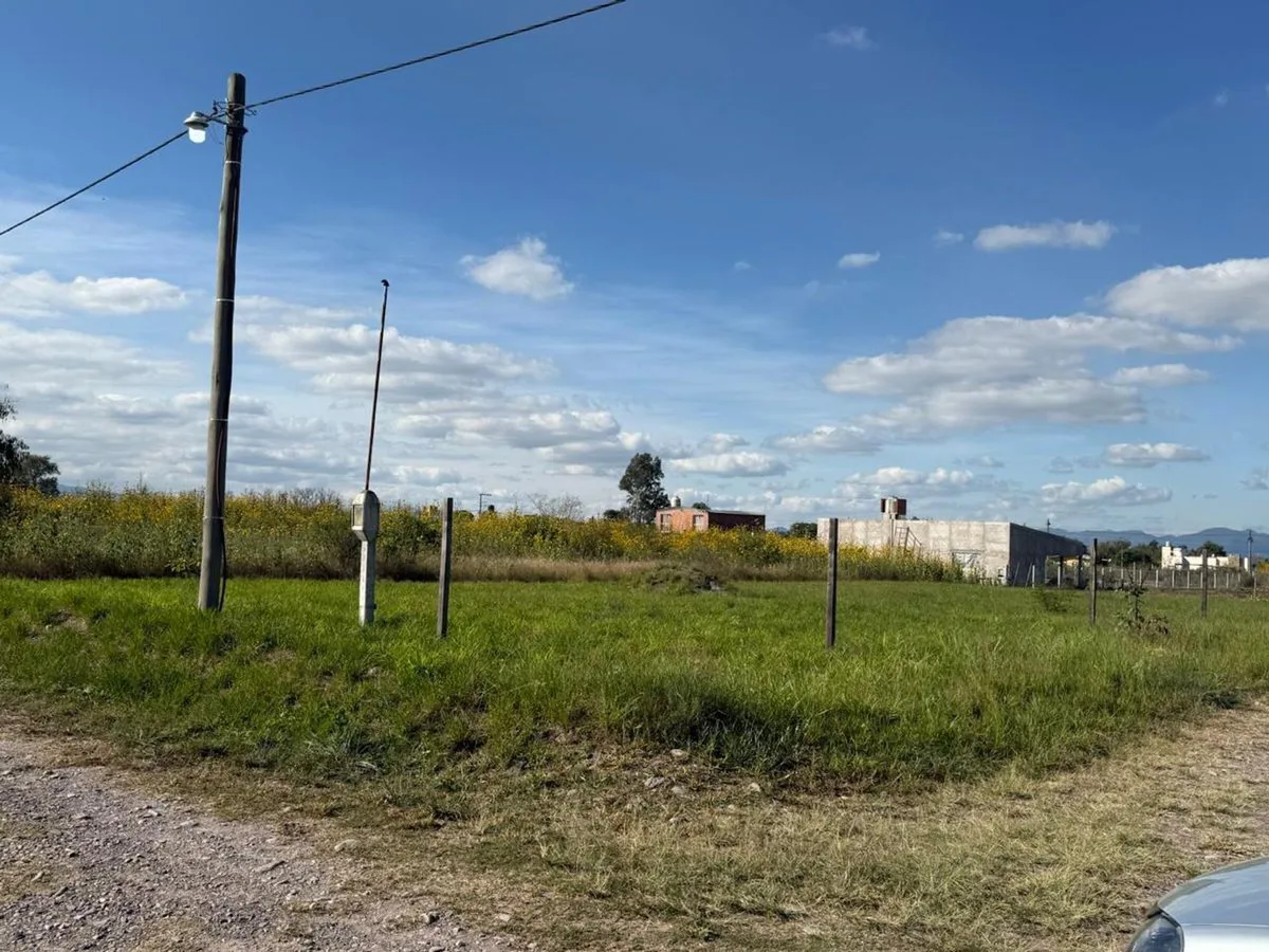 VENTA LOTE LA SILLETA AIRE DE LOS ANDES ABIERTO foto 2