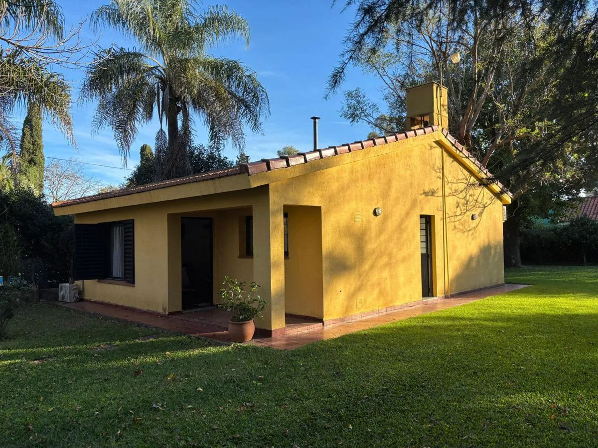 ALQUILER TEMP CASA EN FUNES 2 DORMITORIOS Y PILETA foto 4