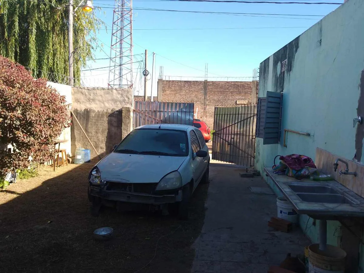 Casa Zona Norte uso familiar y/o comercial foto 4