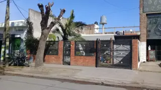 excelente casa sobre Av. El Callao foto 1