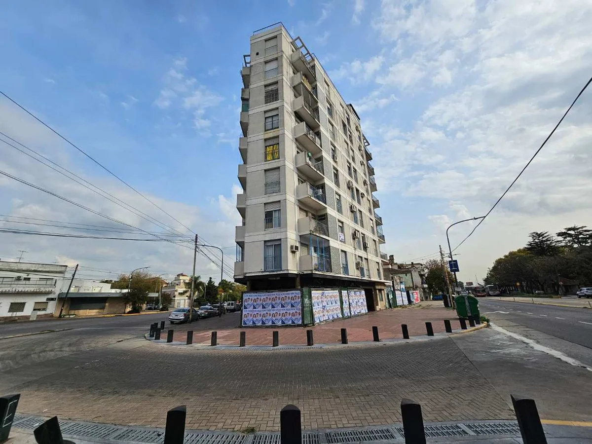 VENTA DEPARTAMENTO 3 AMBIENTES JUAN B JUSTO 107M2 foto 2