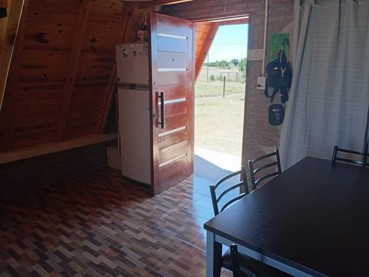 VENTA CABAÑA AMOBLADA SAN EDUARDO DEL MAR foto 3