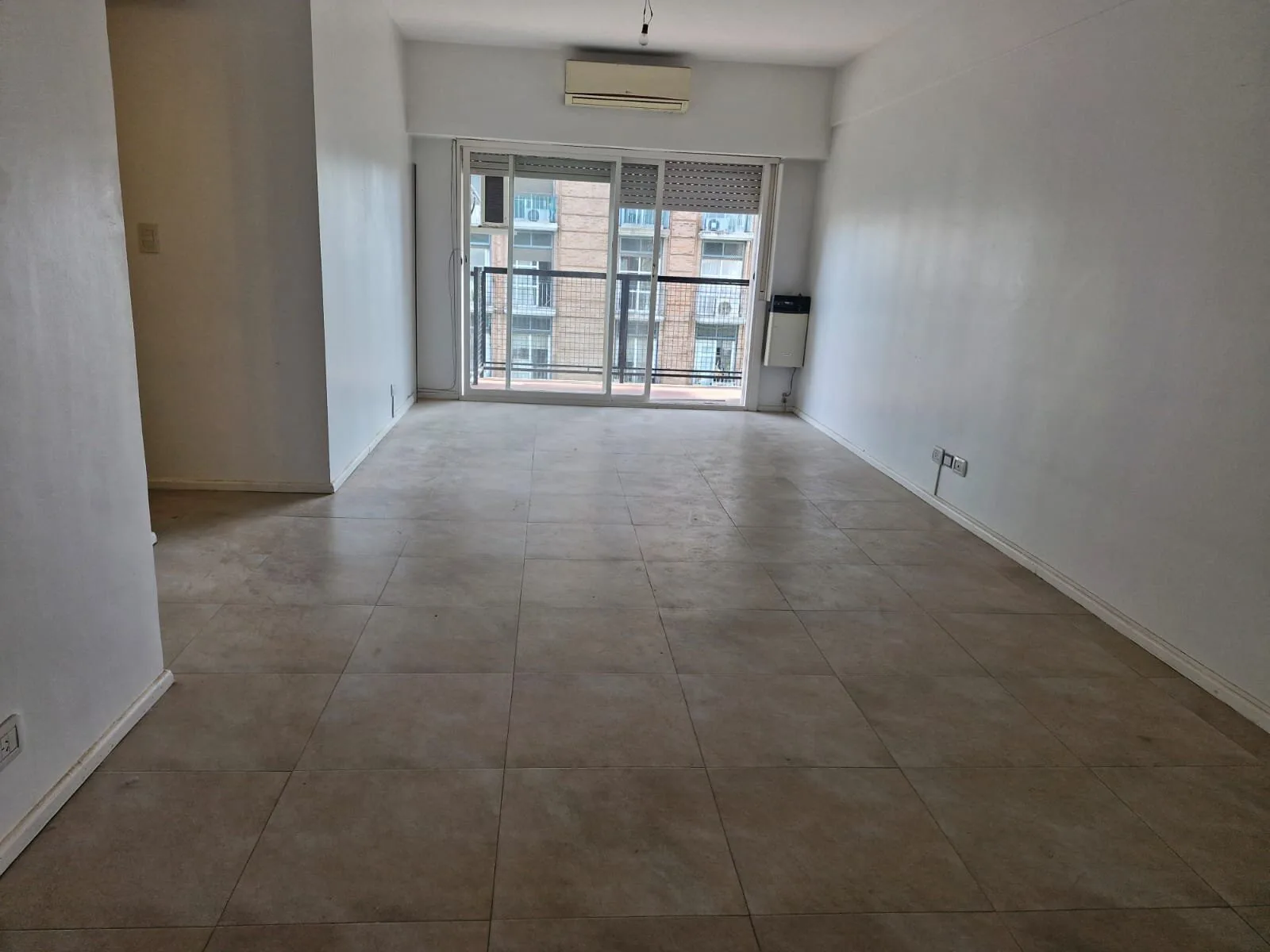 Semipiso en Venta, 5 Ambientes, Vista Abierta, Luminoso, Cochera, Belgrano Chico, foto 4