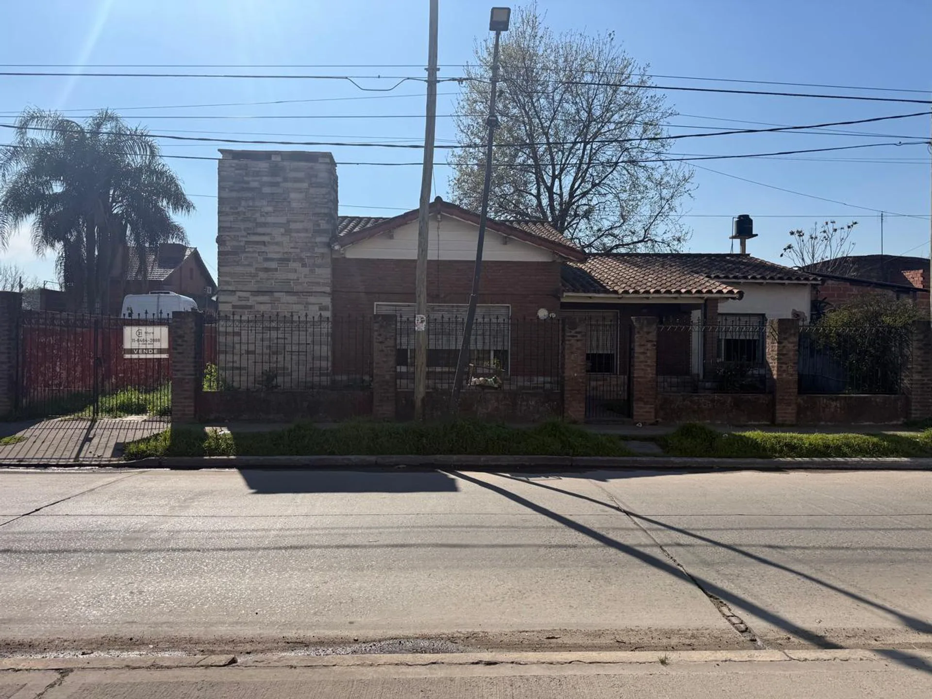 VENTA DE CASA EN JOSÉ C PAZ foto 2